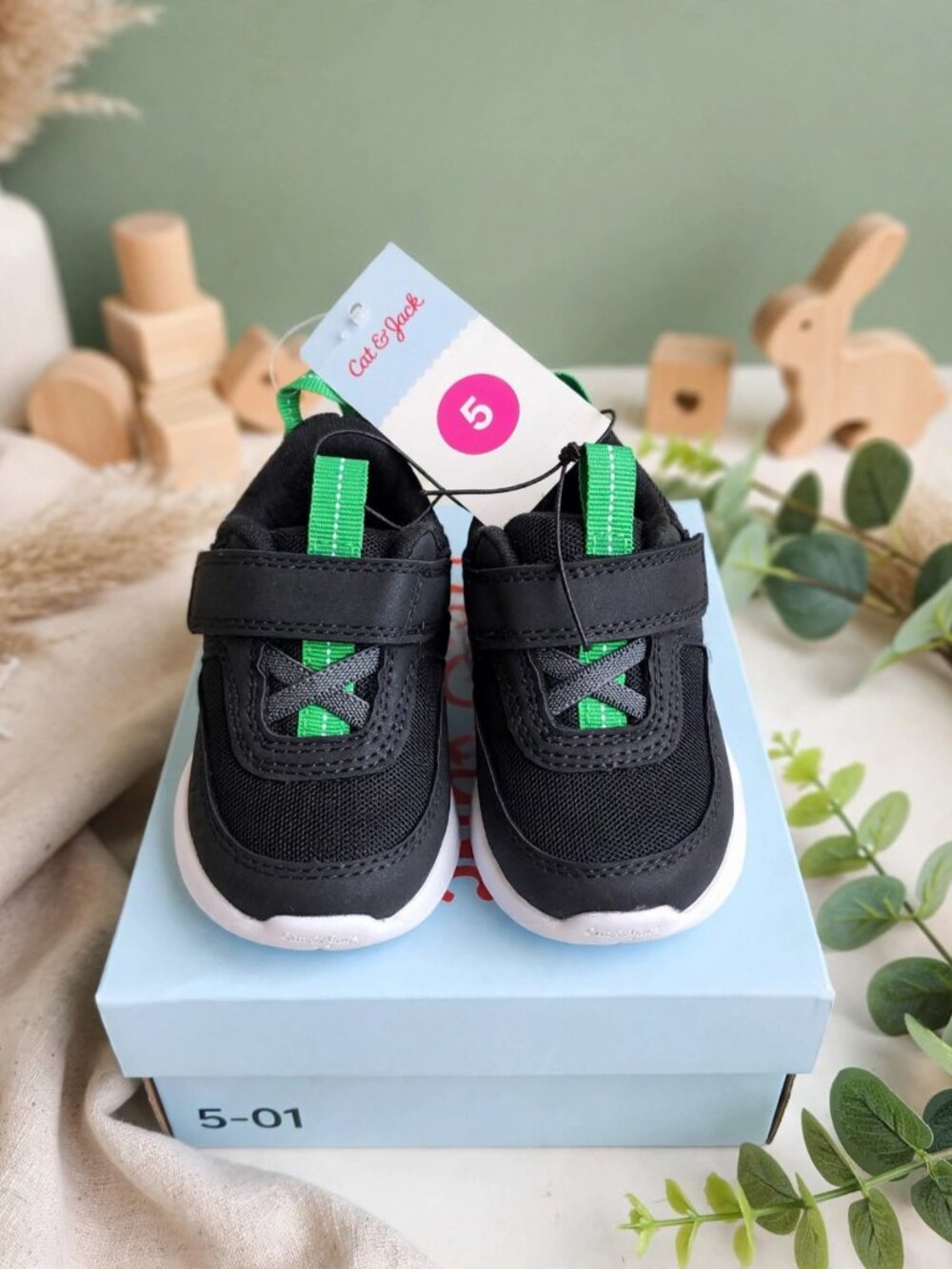 Cat & Jack Toddler Sneakers